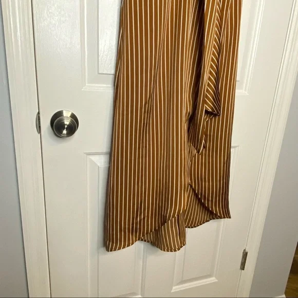 Francesca’s Closet Sandy & Sid Dress Brown Wrap Front striped midi ruffle skirt - Picture 4 of 9